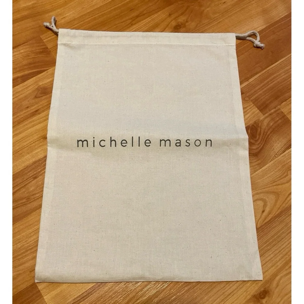 Michelle‎ Masón Dust Bag